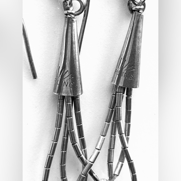 .925 Sterling Silver Navajo Liquid Tube Bead Heishi Black Onyx Dangle Earrings - Picture 4 of 8